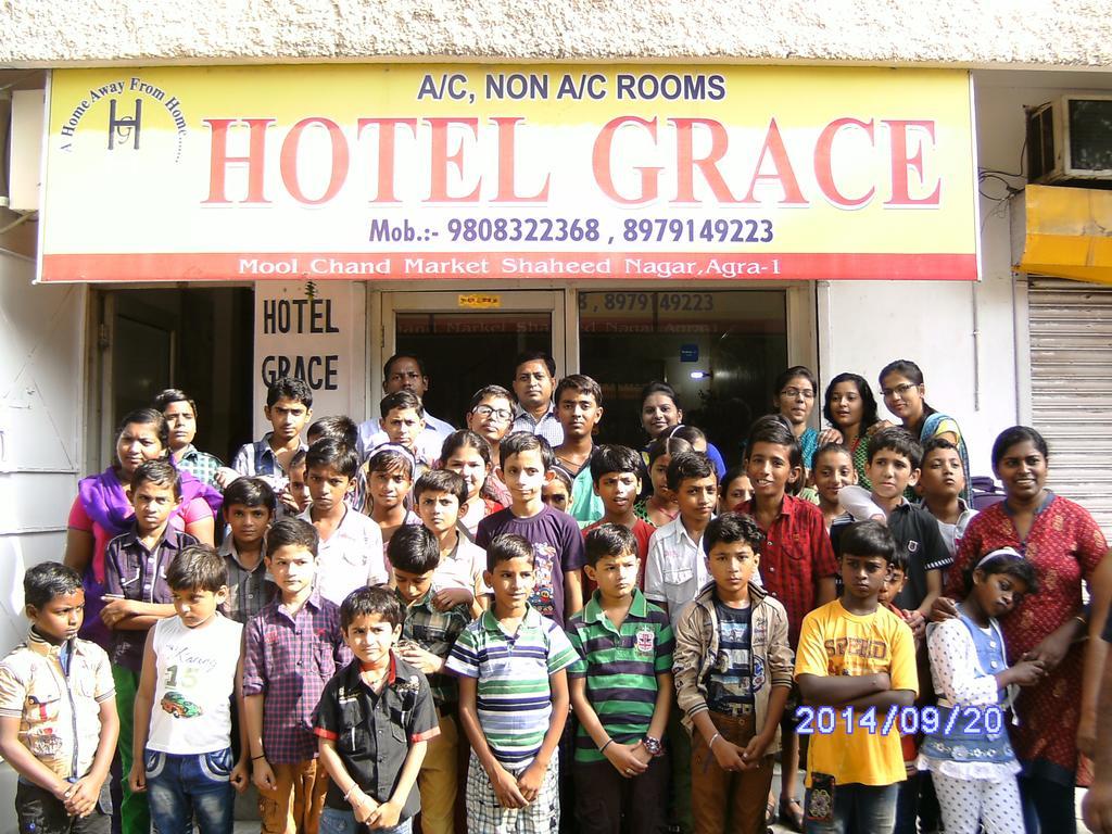 Hotel Grace Agra  Dış mekan fotoğraf